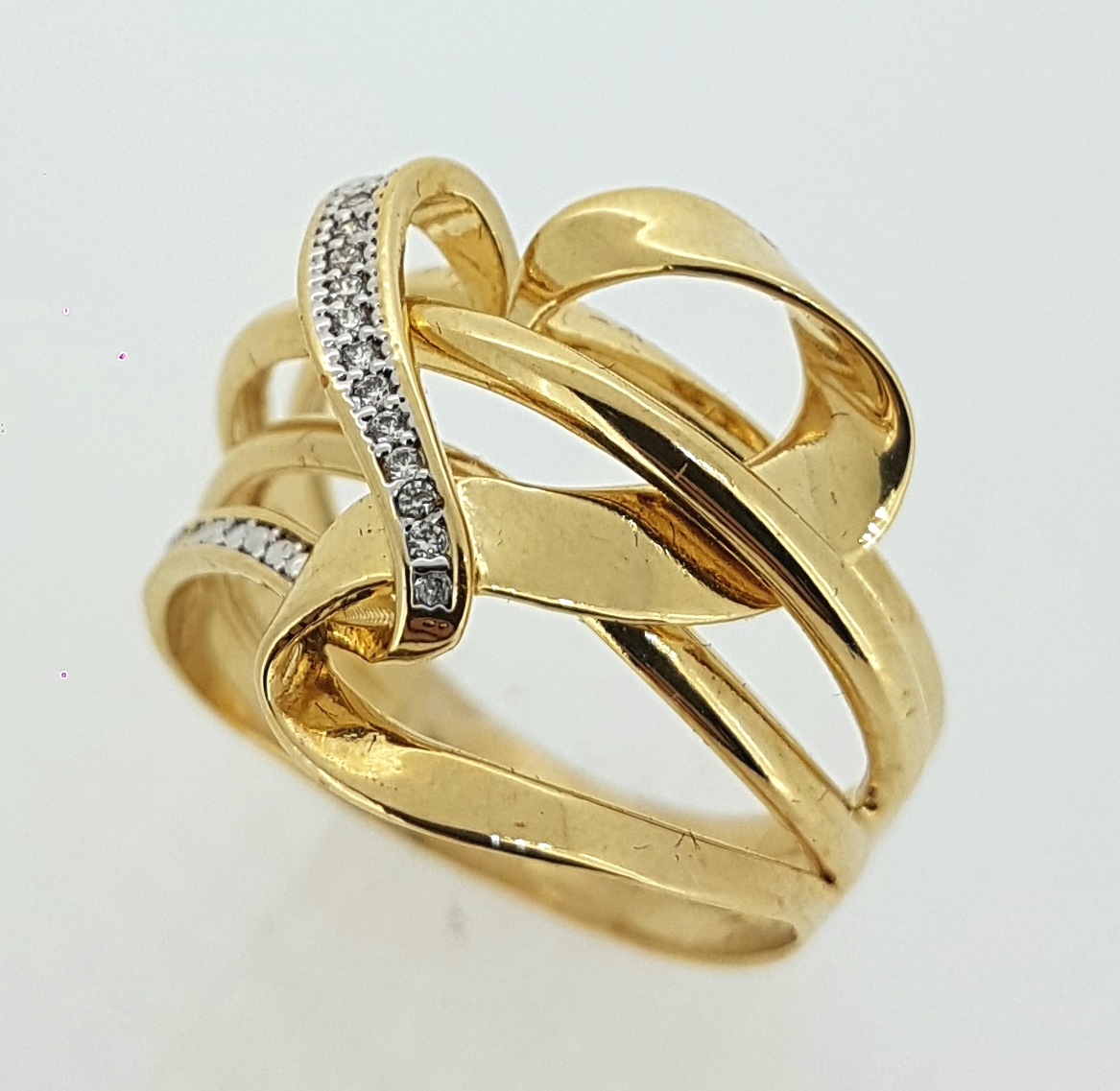 Anel 1808 an em ouro